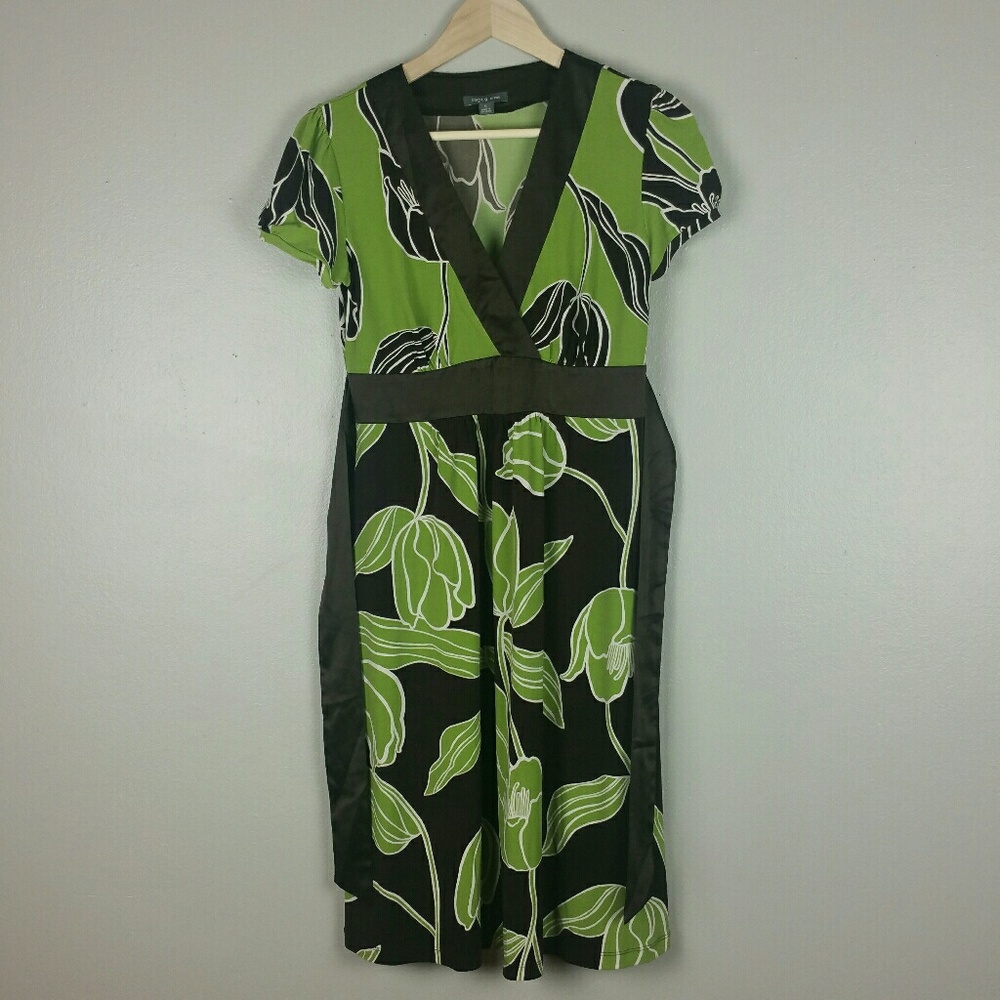 Apt 9 Stretchy Grn/Brn Dress with Ties Size S
